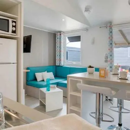5 Etoiles - Parc Aquatique - Eeiaid Camping *